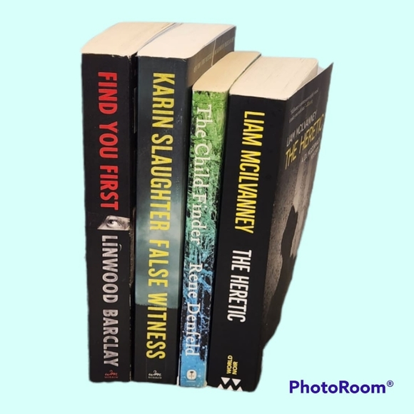 Book Bundle - Picture 1 of 5